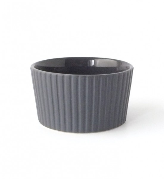Auflaufform Soufflé ø 11,5 cm H 6,5 cm rund Keramik schwarz, gerillter Rand